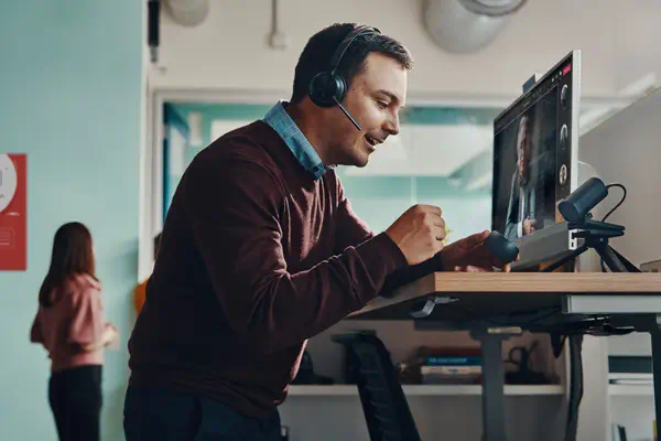 Micro-casque Poly Voyager Focus 2 USB-A - Casque Micro - visuel 8