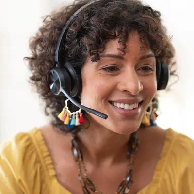 Micro-casque Poly Voyager 4320 USB-C + dongle BT700 Poly - visuel 1 - hello RSE - Plateformes de communication