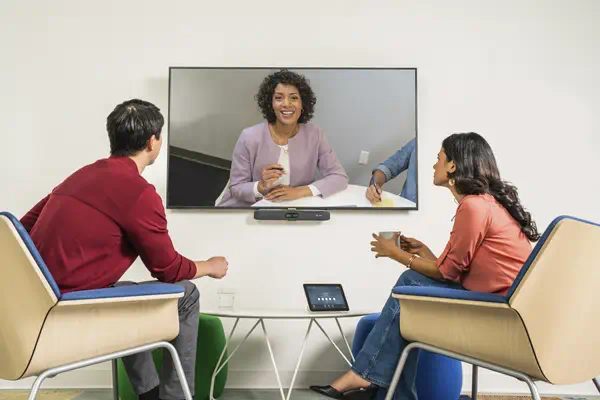 Barre de visioconférence tout-en-un Poly Studio X30 avec kit de contrôleur TC8 - HP - Visioconférence - visuel 4