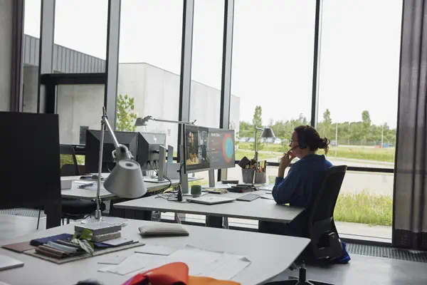 Micro-casque Poly Savi 8420 Office stéréo DECT 1 Poly - visuel 1 - hello RSE - Passez au niveau supérieur
