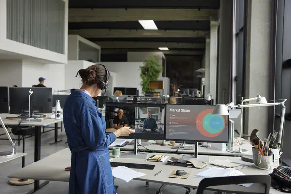 Micro-casque Poly Savi 8420 Office stéréo DECT 1 Poly - visuel 1 - hello RSE - Appels d'une parfaite clarté