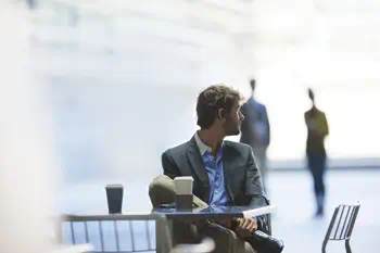 Revendeur officiel 0197497574319