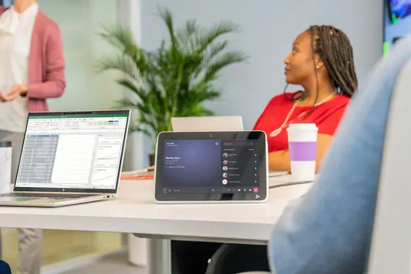 HP Poly Fixation murale Poly TC10 blanc - Visioconférence - visuel 2