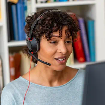 Livraison rapide Micro-casque stéréo USB-C Poly Blackwire 5220 + prise 3,5 mm + adaptateur USB-C/A (lot)