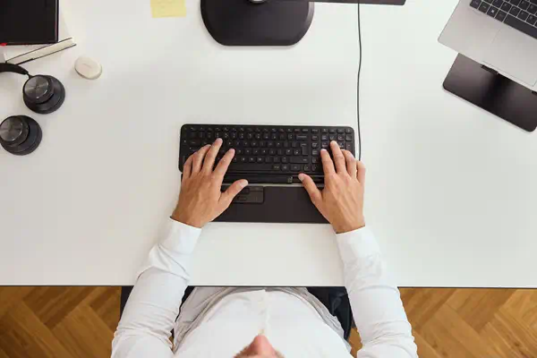 RollerMouse Pro Repose-poignets en cuir végan Slim Filaire - Contour Design - Souris - visuel 3