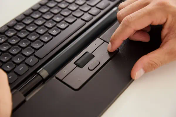 RollerMouse Pro Repose-poignets en cuir végan Slim Filaire - Contour Design - Souris - visuel 5