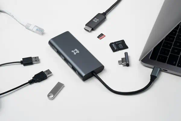 XtremeMac XWH-HUB8-13 hub & concentrateur USB Type-C 40000 XtremeMac - visuel 1 - hello RSE - Prise en charge de la haute résolution