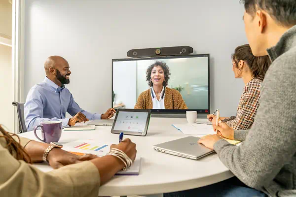 Barre de visioconférence tout-en-un Poly Studio X52 - HP - Visioconférence - visuel 7