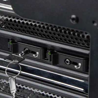 Bac à Disques SSD M.2 NVMe à Utiliser dans la Série de Produits d'Extension PCIe - Adaptateur/Suppor - StarTech - Disque dur SSD - visuel 8