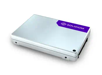 Livraison gratuite Disque dur SSD Solidigm 3000 Mo/s