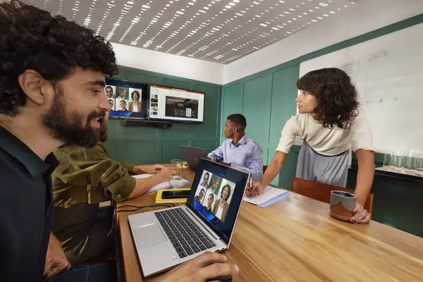 Barre de visioconférence USB Poly Studio V52 - Visioconférence - visuel 8