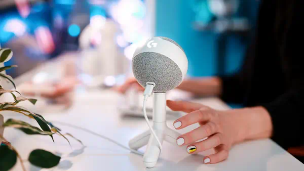 Logitech G Yeti Orb Blanc Microphone de table - Casque Micro - visuel 10