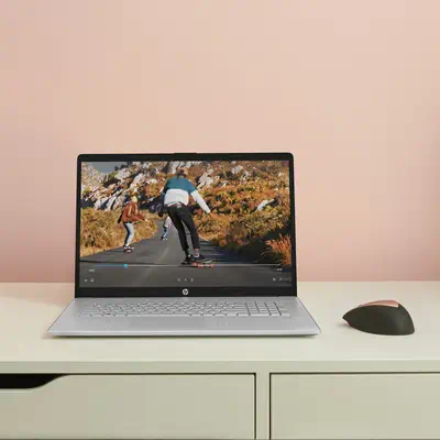 HP Laptop 17-cn3005nf Intel® Core™ i3 i3-N305 Ordinateur HP - visuel 1 - hello RSE - Carte graphique Intel UHD