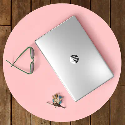 HP Laptop 17-cn3005nf Intel® Core™ i3 i3-N305 Ordinateur HP - visuel 1 - hello RSE - Panneau antireflets