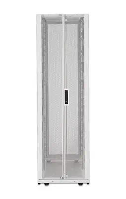 APC NetShelter SX 48U boîtier rack de puissance APC - visuel 1 - hello RSE - Roulettes à profil bas et pieds de nivellement réglables par le bas ou par le haut