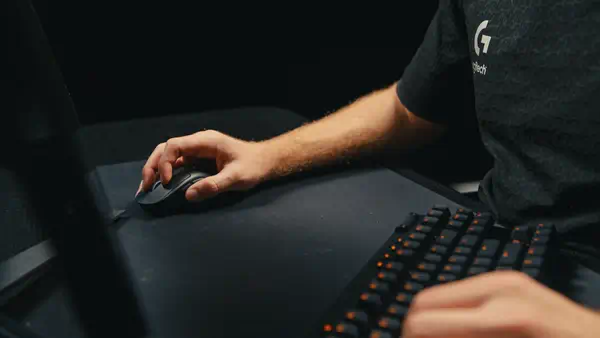 Logitech G PRO X SUPERLIGHT 2 DEX - Souris - visuel 1