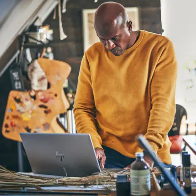 HP ZBook Studio G11 Intel Core Ultra 7 HP - visuel 1 - hello RSE - Clavier résistant aux éclaboussures
