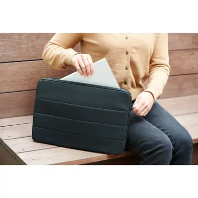 Kensington Housse EQ pour ordinateur portable 14” Kensington - visuel 1 - hello RSE - Protection simple et moderne