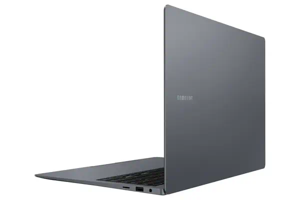 Samsung Galaxy Book4 Pro (14", U7, 32Go, 155H, Samsung - visuel 1 - hello RSE - Vos appels vidéo encore améliorés grâce à l'IA.