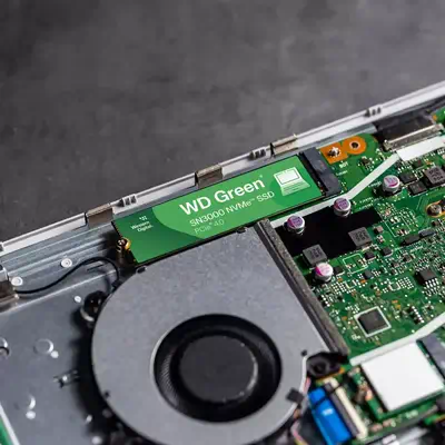 Sandisk WDS200T4G0E-00CPS0  - Disque dur SSD - visuel 2