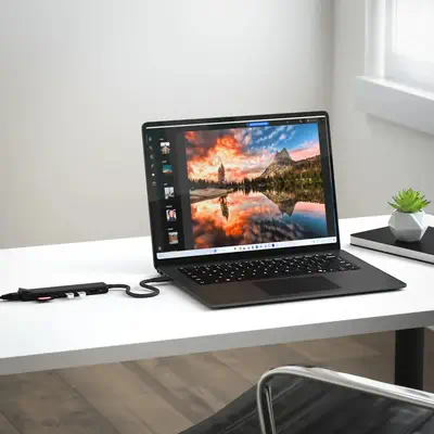 Satechi ST-P7SK hub & concentrateur USB Type-C 10000 Mbit/s Noir - Station d'accueil pour portable - visuel 9