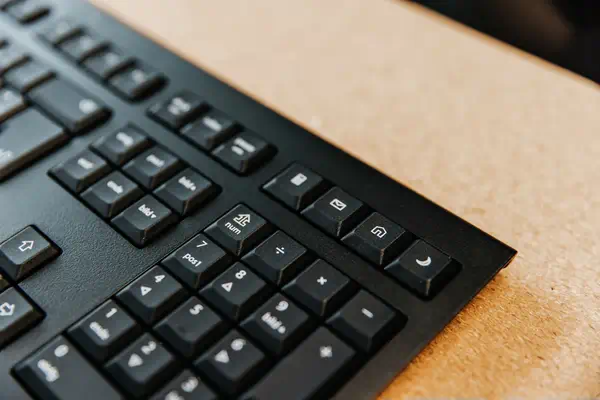 CHERRY KW 3000 clavier Universel RF sans fil QWERTY Portuguais Noir - Clavier - visuel 5