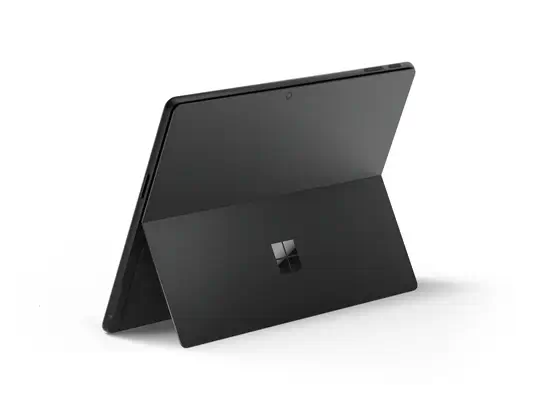 Microsoft Surface Pro 11 Copilot+ PC - PC Microsoft - visuel 1 - hello RSE - Une expérience audio immersive