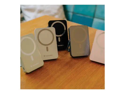 VERBATIM CHARGE N GO POWER BANK WITH STAND MAGNETIC WIRELESS 10000MAH - GREEN WCF (P) - Verbatim - Câble USB - visuel 4