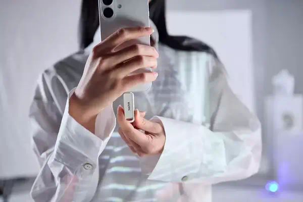 SanDisk Phone Drive lecteur USB flash 512 Go USB Type-C 3.2 Gen 1 (3.1 Gen 1) Blanc - Sandisk - Adaptateur stockage - visuel 3