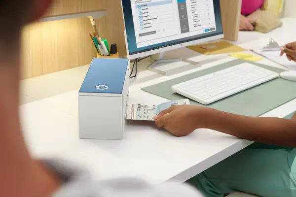 ScanJet Pro 4200 s1 Scanner à défilement A4 et passeport / carte d’identité, jusqu’à 40ppm/80ipm, 60 - HP - visuel 7