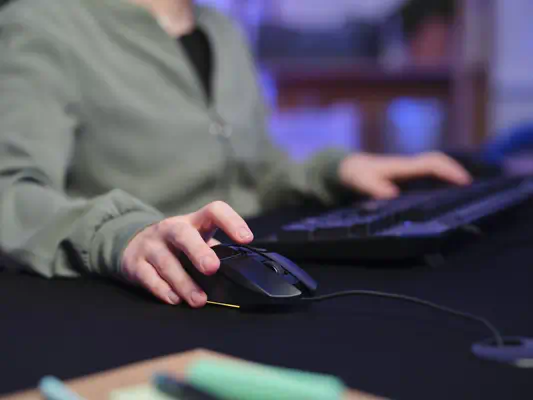 Trust GXT 109 Felox souris Gaming Droitier USB Type-A Optique 6400 DPI - Pack Clavier, souris - visuel 8