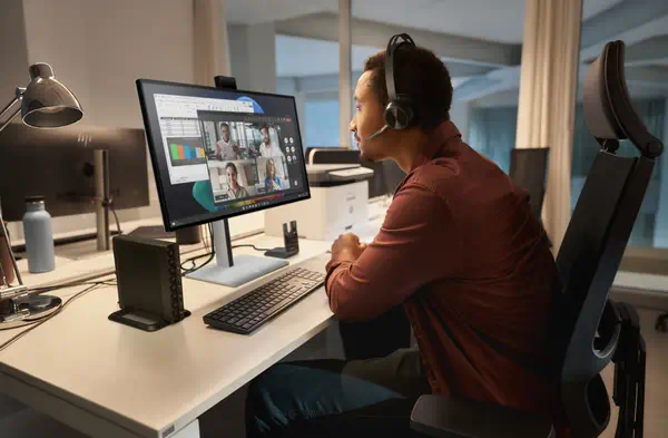EliteDesk 8 Mini G1i Desktop AI PC Wolf HP - visuel 1 - hello RSE - HP recommends Windows 11 Pro for business