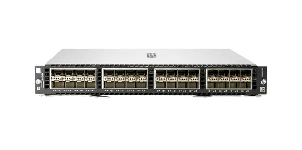 Module Aruba Networking CX 8400X-32Y 32 ports 1/10/25G SFP/SFP+/SFP28 - HP - Switchs et Hubs - visuel 1
