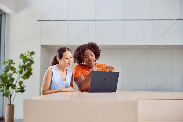 EliteBook Ultra G1i 14 inch Notebook Next Gen HP - visuel 1 - hello RSE - Collaborer avec la NPU