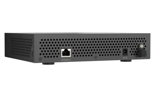 QNAP QSW-L3205-1C4T 4 Géré 10G Ethernet (100/1000/10000) Bureau Noir - Switchs et Hubs - visuel 2