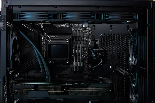 24 Go 8800 MT/s DDR5 CL42 CUDIMM FURY Renegade Silver - Kingston - Mémoire - visuel 6