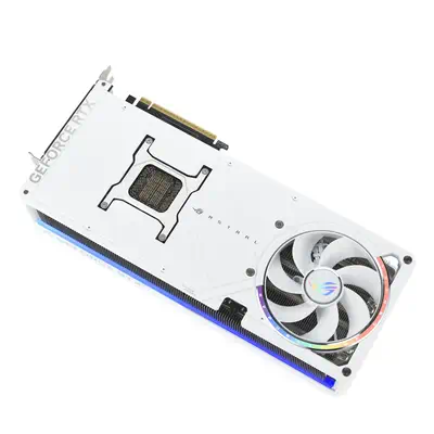 ROG-ASTRAL-RTX5090-O32G-WHITE - Asus - Carte graphique - visuel 10