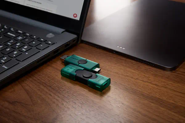 256 Go USB-A + USB-C 3.2 Gen 1 DataTraveler DuoG2 - Kingston - Adaptateur stockage - visuel 8