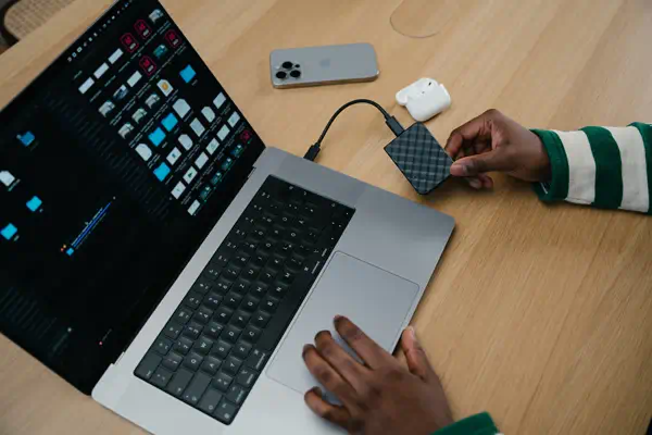 Store 'n' Go Mini Diamond - Verbatim - Disque dur SSD - visuel 3