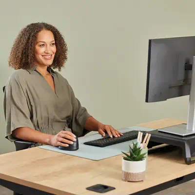 Fellowes 100143584 souris Universel Gauche Bluetooth + USB Type-C Optique 2400 DPI - Souris - visuel 4