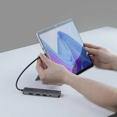 Adaptateur Multiport USB-C vers HDMI avec Charge PD 140W, 4K 60Hz, Hub USB 10 Gbps, Mini Dock Type-C - StarTech - Station d'accueil pour portable - visuel 5