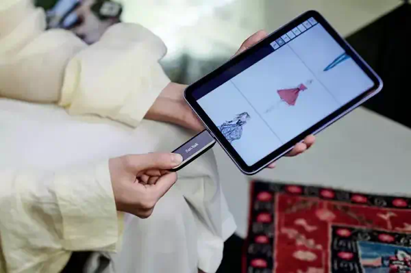 SanDisk Extreme PRO lecteur USB flash 256 Go USB Type-C 3.2 Gen 2 (3.1 Gen 2) Noir - Sandisk - Adaptateur stockage - visuel 3