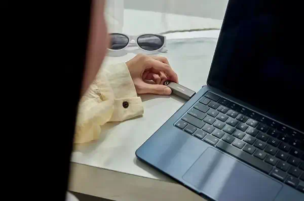 SanDisk Extreme PRO lecteur USB flash 256 Go USB Type-C 3.2 Gen 2 (3.1 Gen 2) Noir - Sandisk - Adaptateur stockage - visuel 4