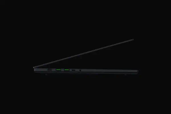 Razer Blade 16 Intel Core Ultra 9 386H Ordinateur portable 40,6 cm (16") WQXGA 64 Go LPDDR5x-SDRAM 2 - PC Portable - visuel 4