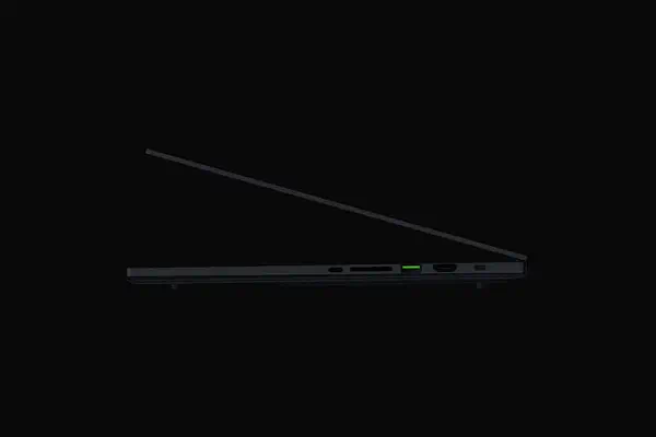 Razer Blade 16 Intel Core Ultra 9 386H Ordinateur portable 40,6 cm (16") WQXGA 32 Go LPDDR5x-SDRAM 2 - PC Portable - visuel 5
