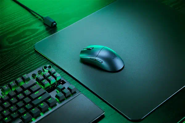 Razer Viper V3 Pro SE souris Gaming Droitier RF Wireless + Bluetooth + USB Type-C Optique - Souris - visuel 2