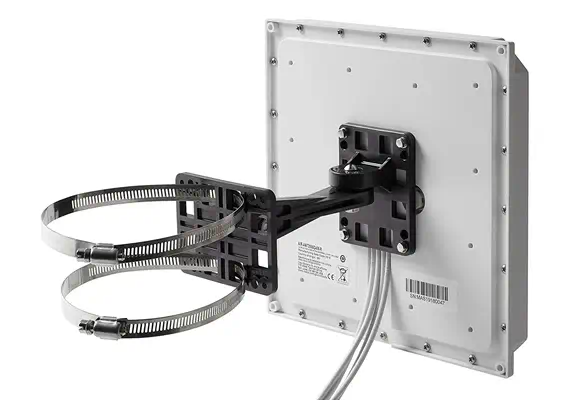 Cisco AIR-ANT2566D4M-RS= antenne Antenne directionnelle RP-TNC 6 dBi - Accessoire Wifi - visuel 2