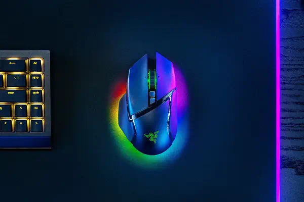 Razer Basilisk V3 Pro souris Droitier RF Wireless + Bluetooth + USB Type-C Optique 30000 DPI - Dispositif pointage - visuel 3