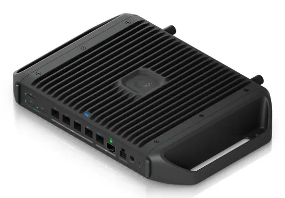 Ubiquiti UCG-Industrial entrée et régulateur 1000, 2500, 10000 Mbit/s - Réseau - visuel 8