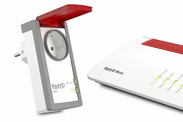 DECT FRITZ! 210 Prise intelligente 3450 W Blanc - Webcam - visuel 2